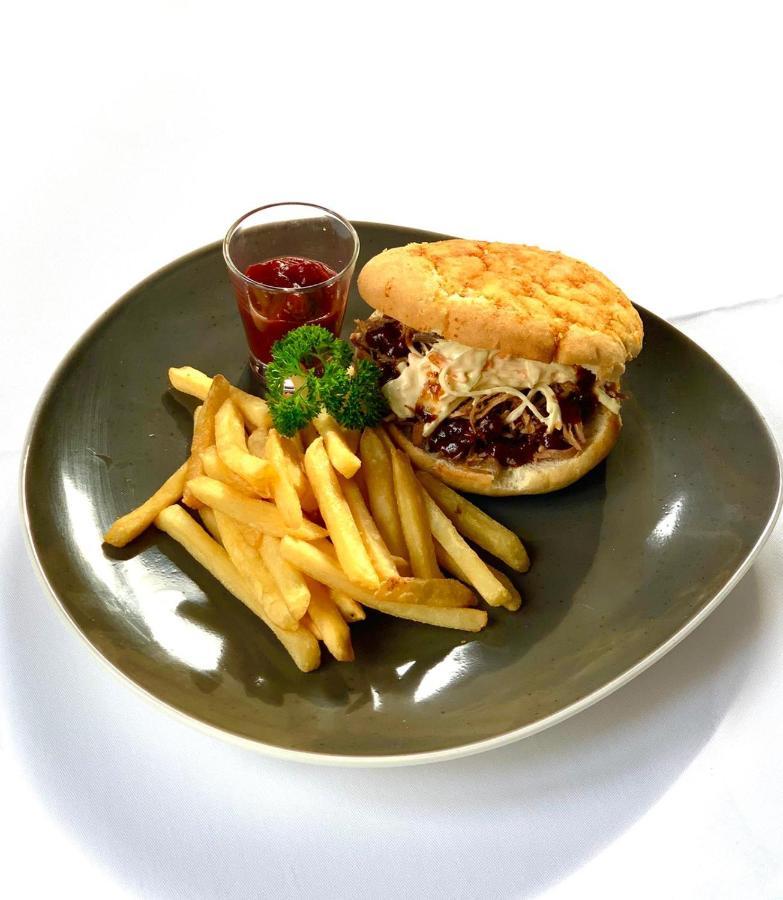 Hotel Restaurant Suedrast Dreilaendereck Arnoldstein Ngoại thất bức ảnh